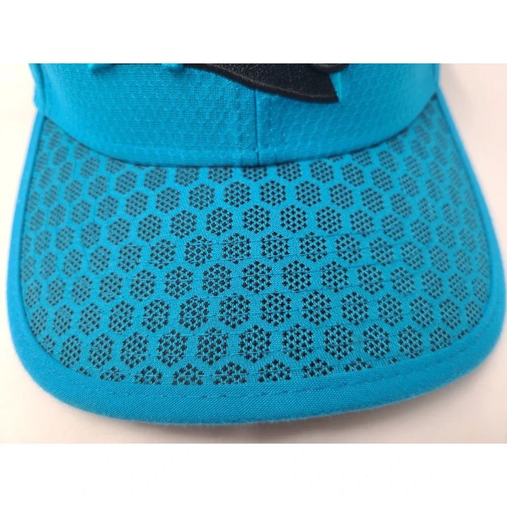 Carolina Panthers New‎ Era 39Thirty Flex Fitted M-L Hat Cap Polyester NFL Blue